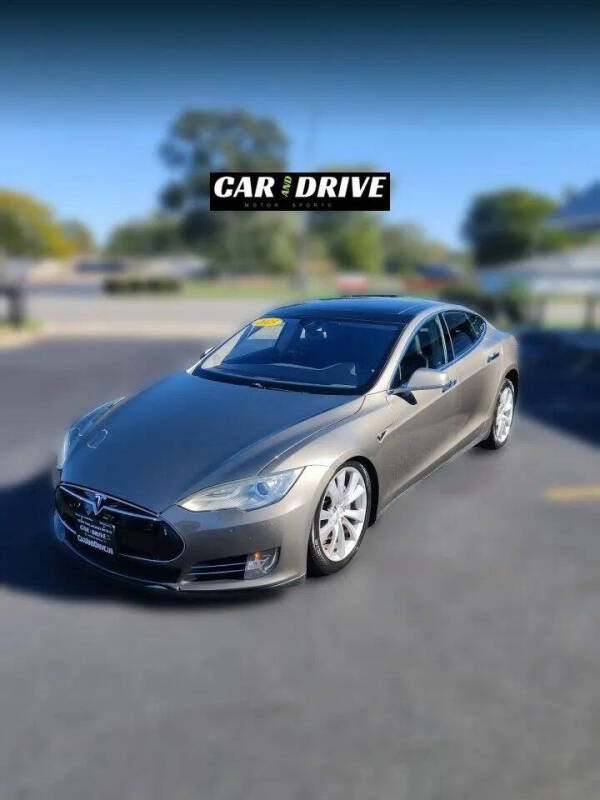 2015 Tesla Model S