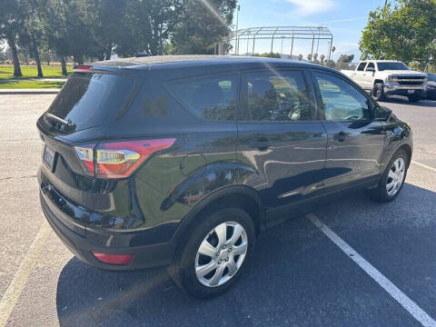 2017 Ford Escape S