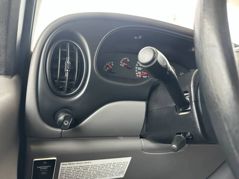 2000 Ford E-Series E-350 SD