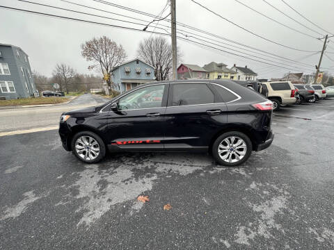 2019 Ford Edge Titanium
