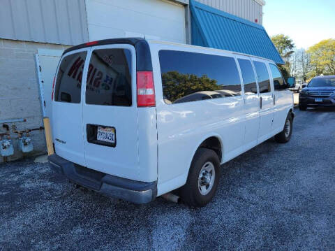 2017 Chevrolet Express LT 3500