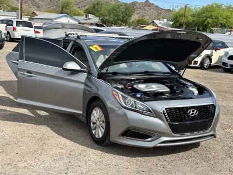 2017 Hyundai Sonata Hybrid SE