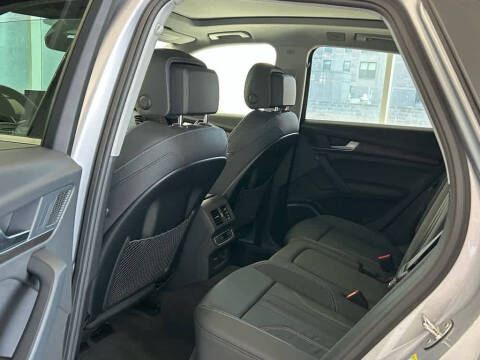 2025 Audi Q5 quattro S line Prem Plus 45 TFSI