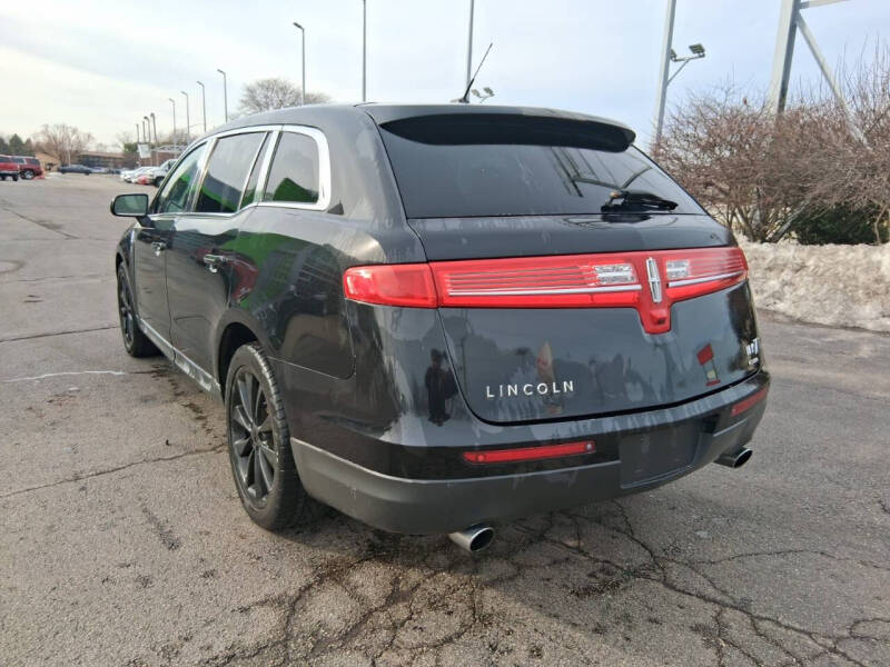 2011 Lincoln MKT EcoBoost