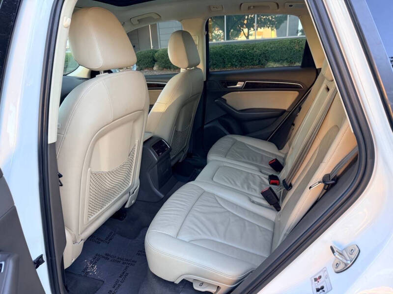 2015 Audi Q5 2.0T quattro Premium Plus