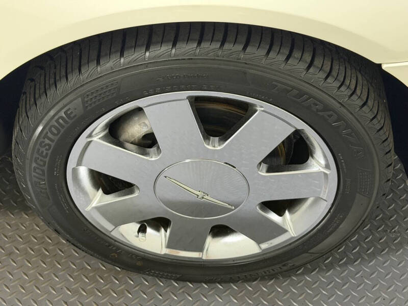 2003 Ford Thunderbird