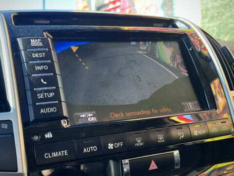 2013 Toyota Land Cruiser