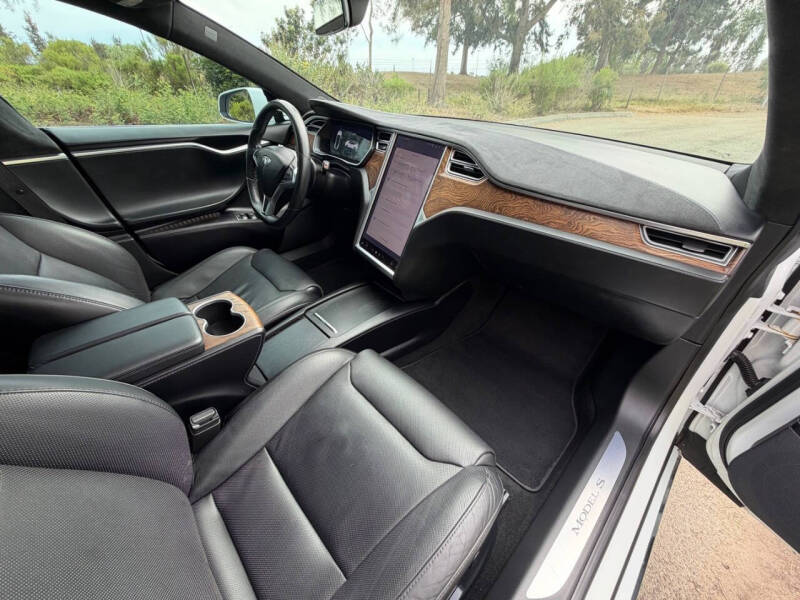 2016 Tesla Model S P100D