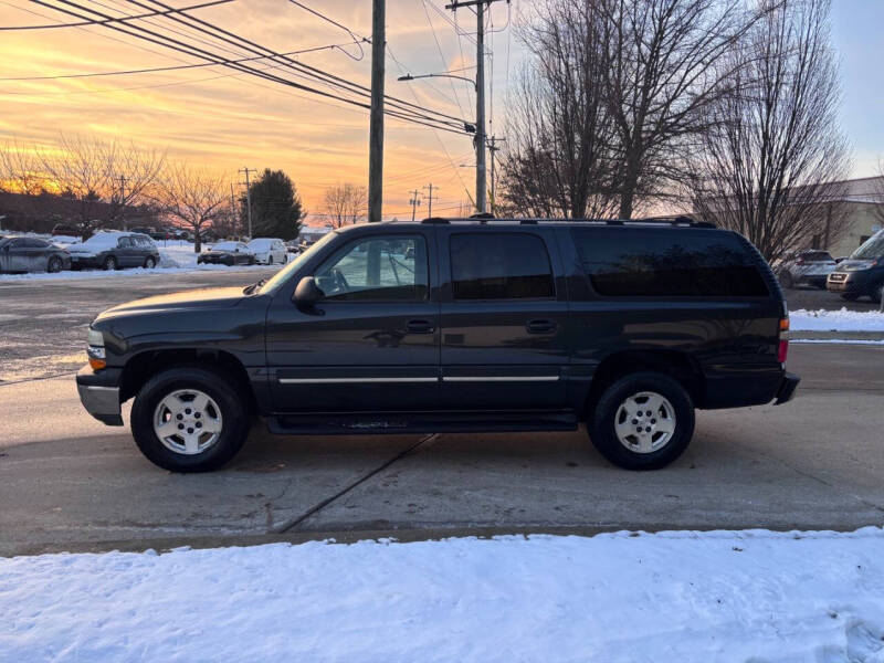 2004 Chevrolet Suburban 1500 LT