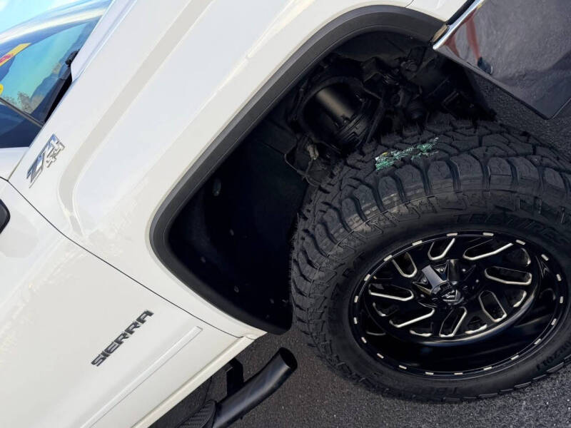 2018 GMC Sierra 1500 SLE