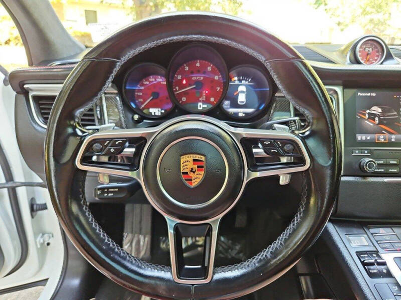 2018 Porsche Macan GTS