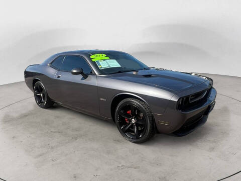 2014 Dodge Challenger SXT