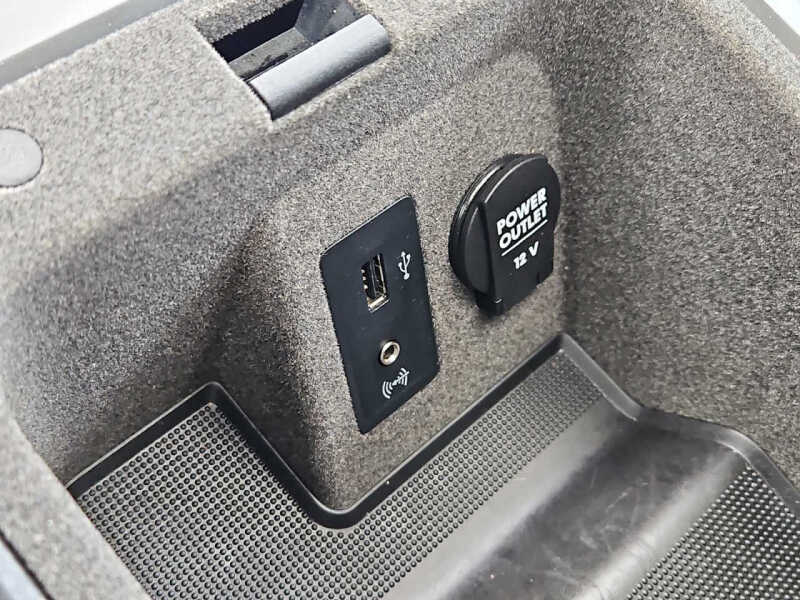 2018 Porsche Cayenne Platinum Edition