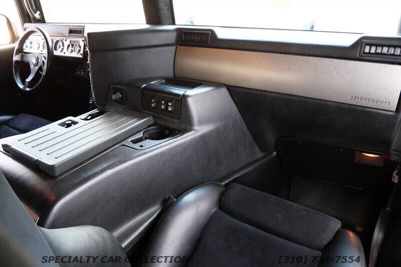 2006 HUMMER H1 Alpha Wagon