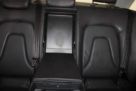 2010 Audi A4 2.0T quattro Premium Plus