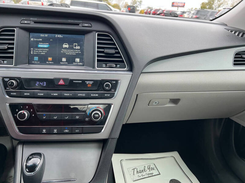 2016 Hyundai Sonata SE