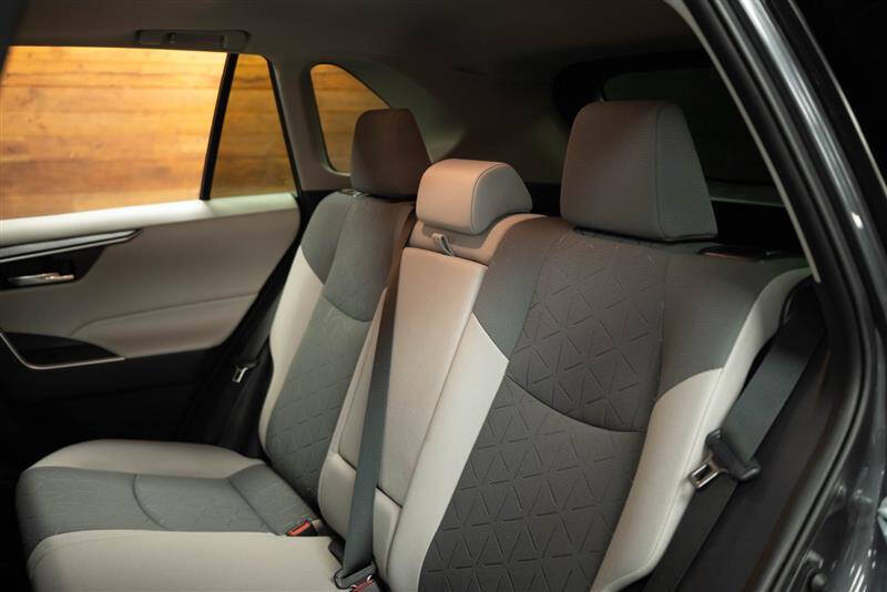 2020 Toyota RAV4 Hybrid XLE