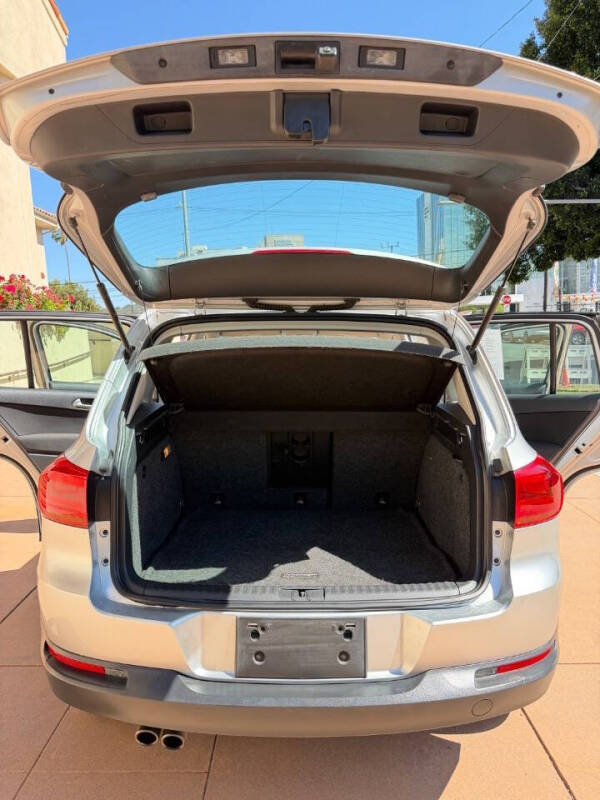 2015 Volkswagen Tiguan S