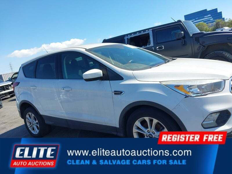 2019 Ford Escape SE
