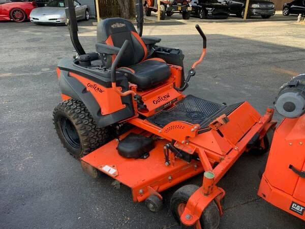 2017 Bad Boy 61" Outlaw Zero-Turn Mower