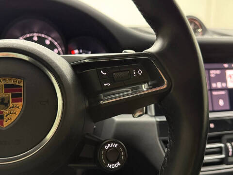2022 Porsche Macan S