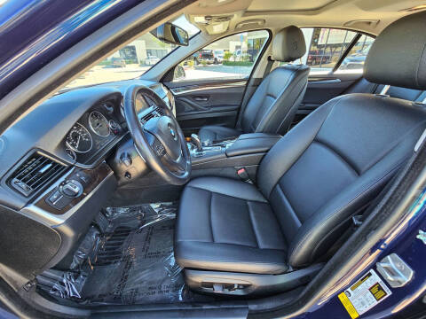 2016 BMW 5 Series 528i