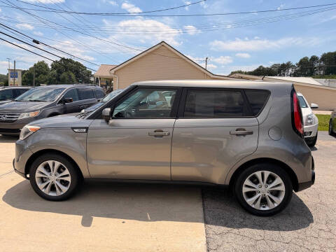 2016 Kia Soul +