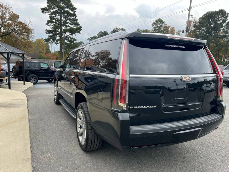 2020 Cadillac Escalade ESV Luxury