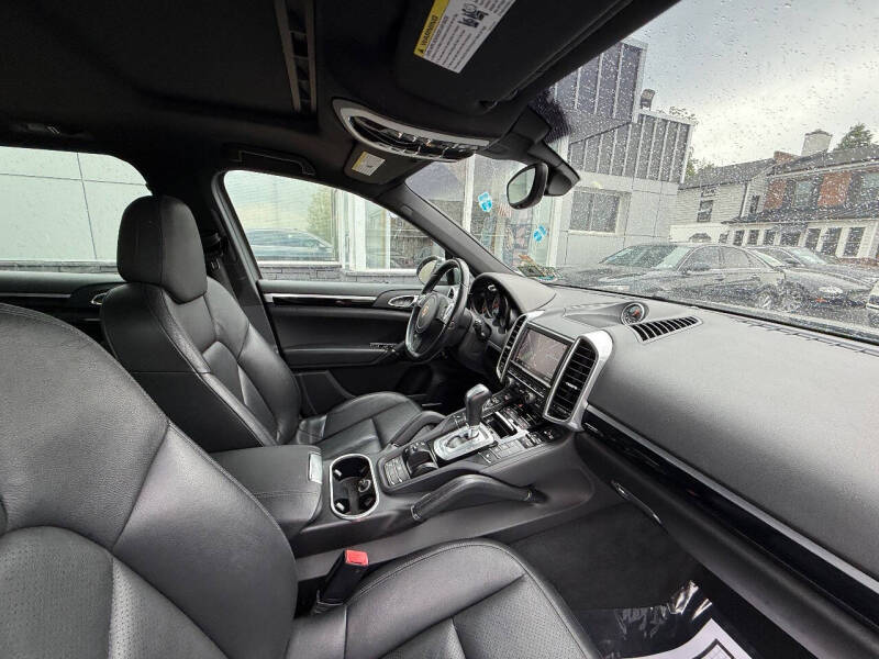2014 Porsche Cayenne S