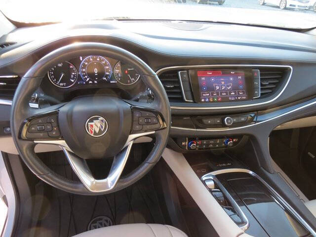 2023 Buick Enclave Premium