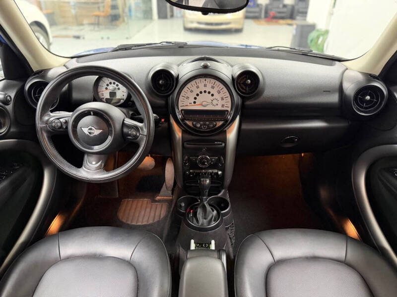 2014 MINI Countryman Cooper