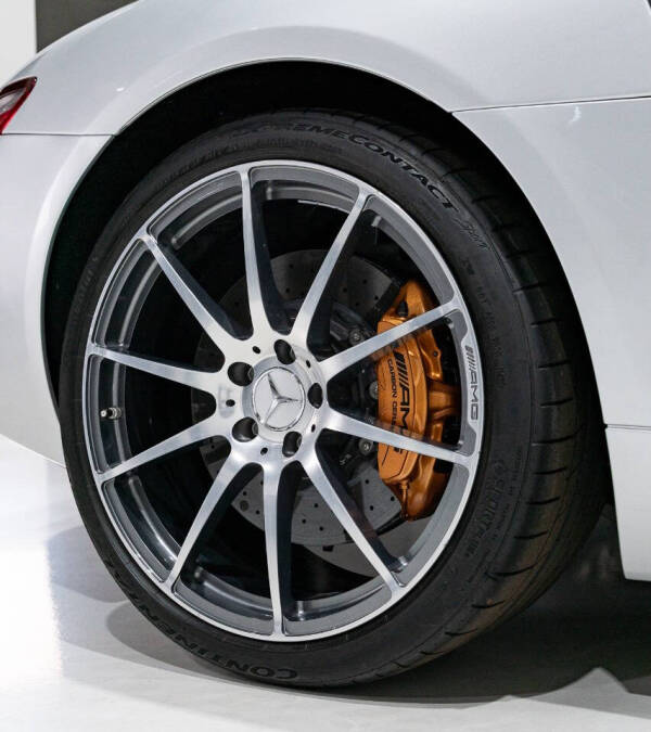 2011 Mercedes-Benz SLS AMG