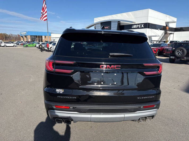 2026 GMC Acadia Elevation
