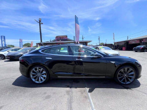 2013 Tesla Model S Performance