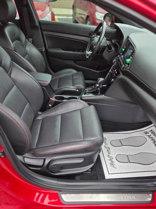 2018 Hyundai Elantra Sport