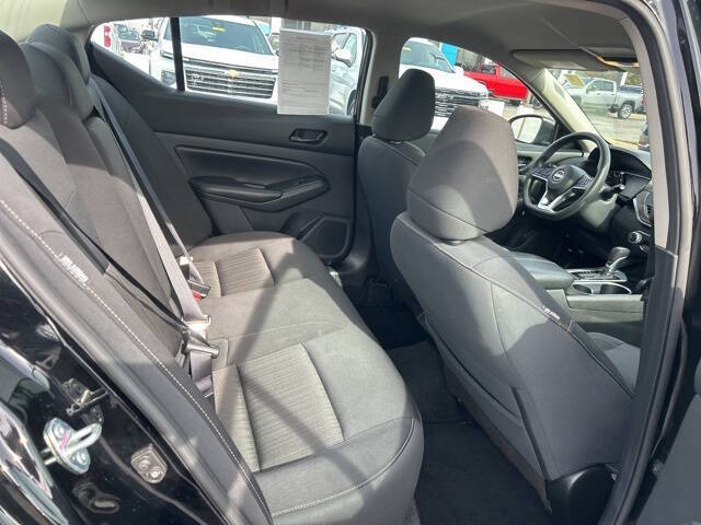 2024 Nissan Altima 2.5 SV