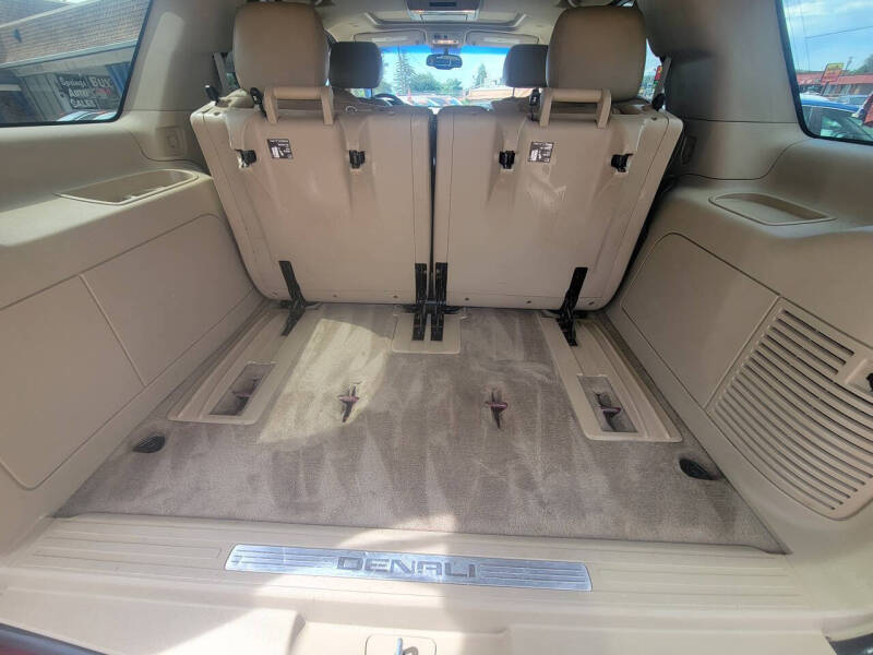 2011 GMC Yukon Denali