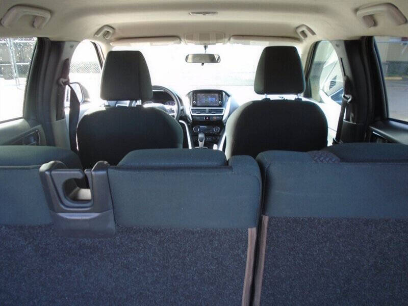 2019 Mitsubishi Eclipse Cross ES