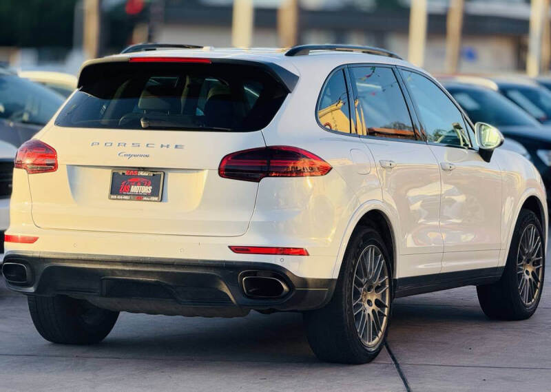 2017 Porsche Cayenne