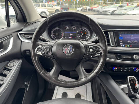 2020 Buick Enclave Essence