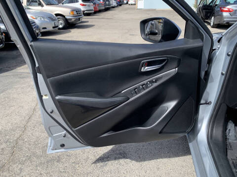 2017 Toyota Yaris iA