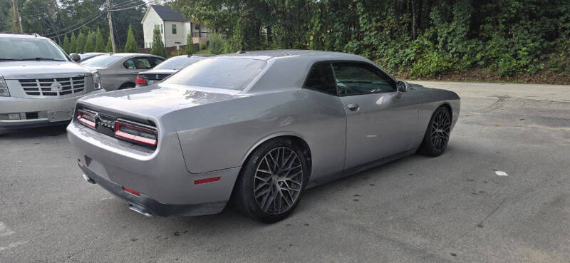 2015 Dodge Challenger SXT