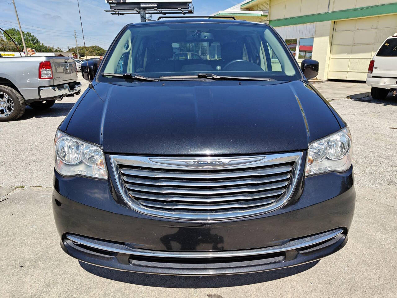 2016 Chrysler Town and Country for sale at EZ MOTOR ORLANDO in Orlando, FL