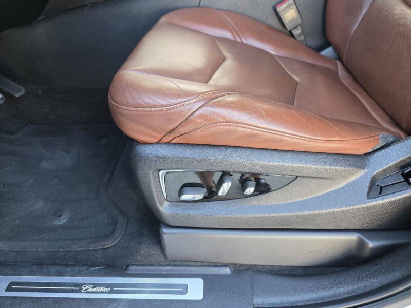 2015 Cadillac Escalade ESV Luxury