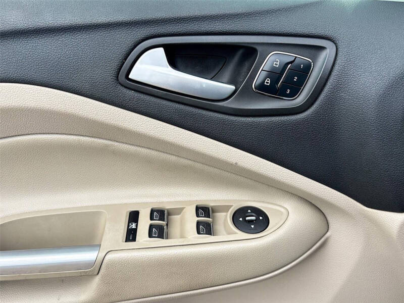 2016 Ford Escape Titanium