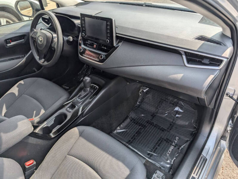 2020 Toyota Corolla Hybrid LE