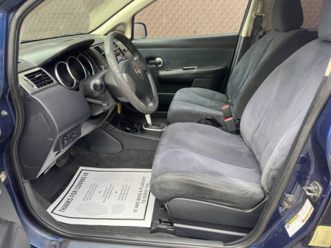 2008 Nissan Versa 1.8 SL