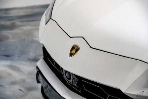 2022 Lamborghini Urus