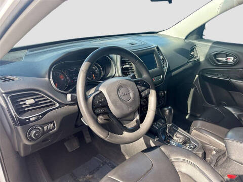 2020 Jeep Cherokee Altitude