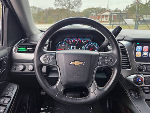 2017 Chevrolet Suburban LT